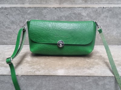 galerie/001 Taschen/004 Cora/resized/T0275 (2023-03-02) 1_small.jpg